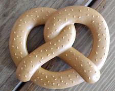 2019 Mattel Faux Snack 4" Brown Salted PRETZEL Baby Play Food Teether