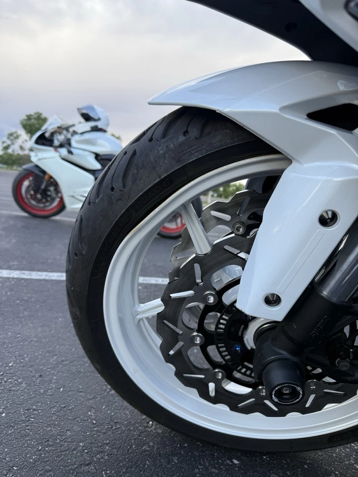 Llanta de 17"x3,5" negra brillante para Kawasaki Ninja ZX6RR ZX6R 2005-2024 636 Foto 2 de 4