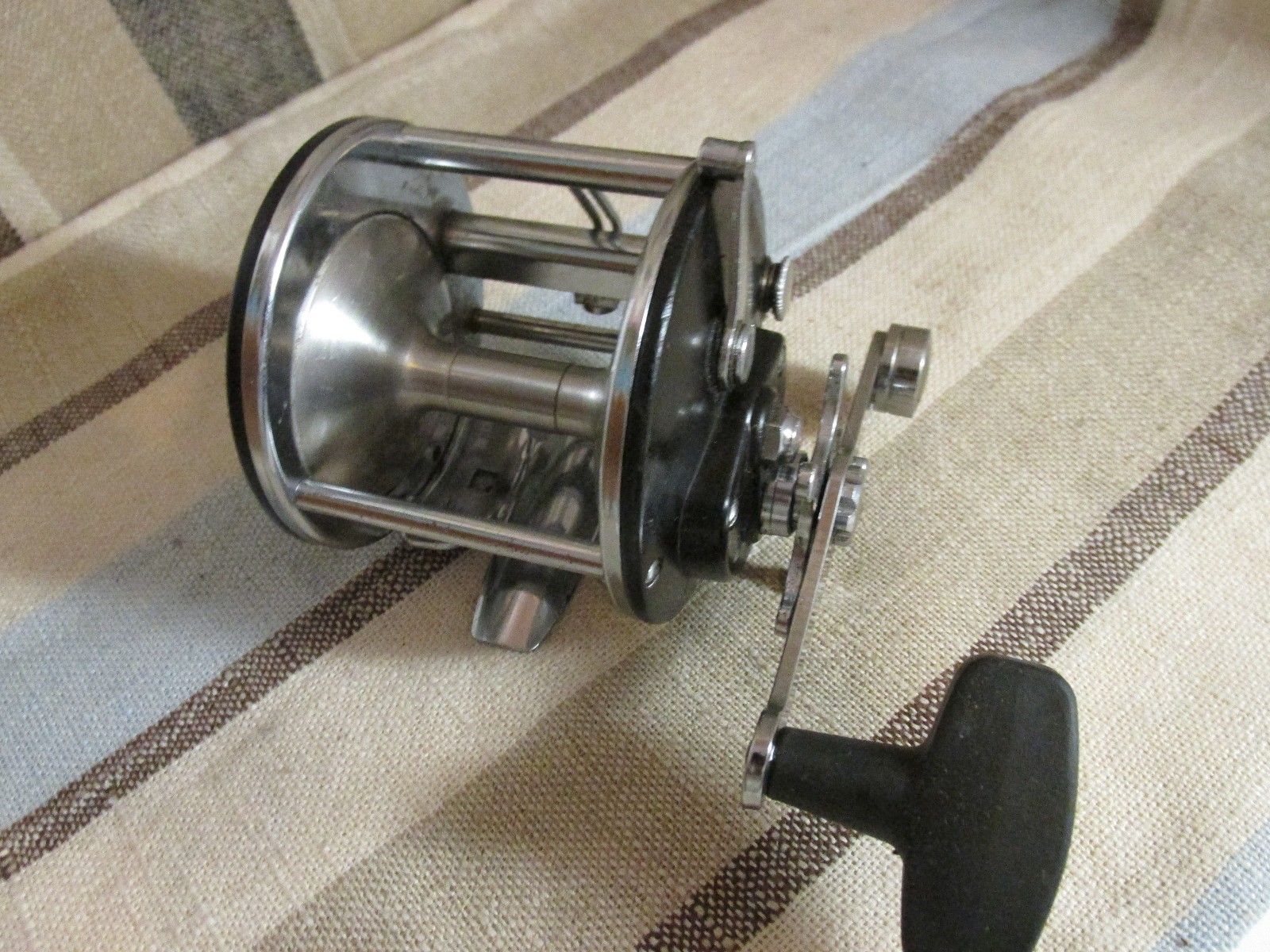 Vintage Penn Peer No. 209 Fishing Reel~ Made in USA~ Upgrade