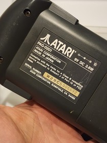 Atari Lynx Handheld Console + 4 Games + Original &ndash; Tested & Working Great!