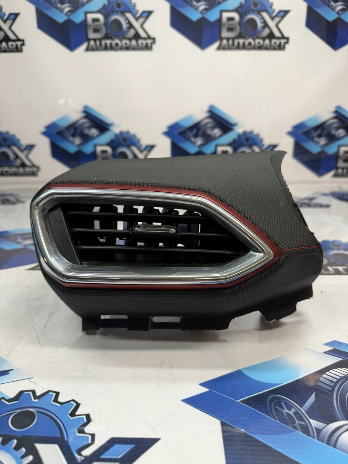 2021-2026 CHEVROLET TRAILBLAZER RS DASH LEFT OUTER AIR VENT GRILLE 42578272 OEM