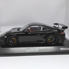 Minichamps 1/18 Porsche 911 GT2 RS Weissach Black Limited Edition Model New
