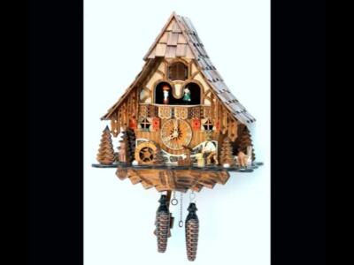 Quarz Kuckucksuhr Schwarzwaldhaus mit beweglichem Holzhacker EN 4661  QMT NEU