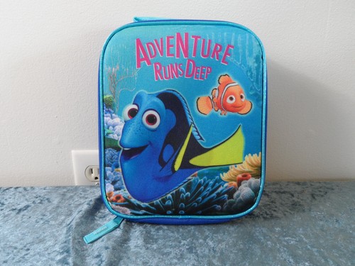 Disney Pixar Finding Dory Lunch Bag - NEW - FDCO13-W - Adventure Runs Deep - 第 1/3 張圖片