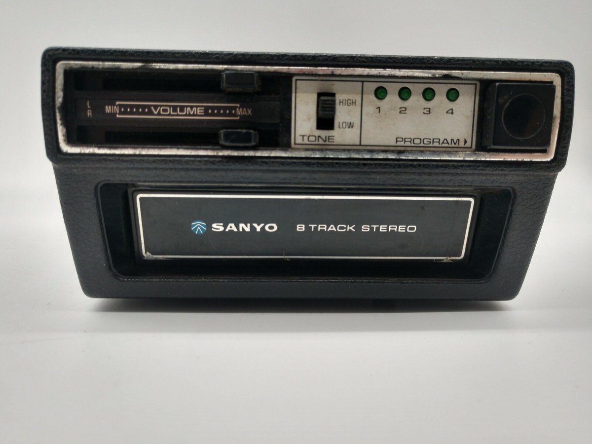 Sanyo 8 Track Player Car Stereo Model FT-818 Made Japan Untested