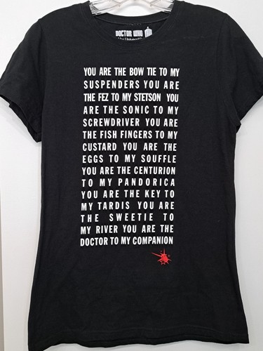 Doctor Who Black Her Universe Graphic Tee T-Shirt 2XL (fällt klein aus)