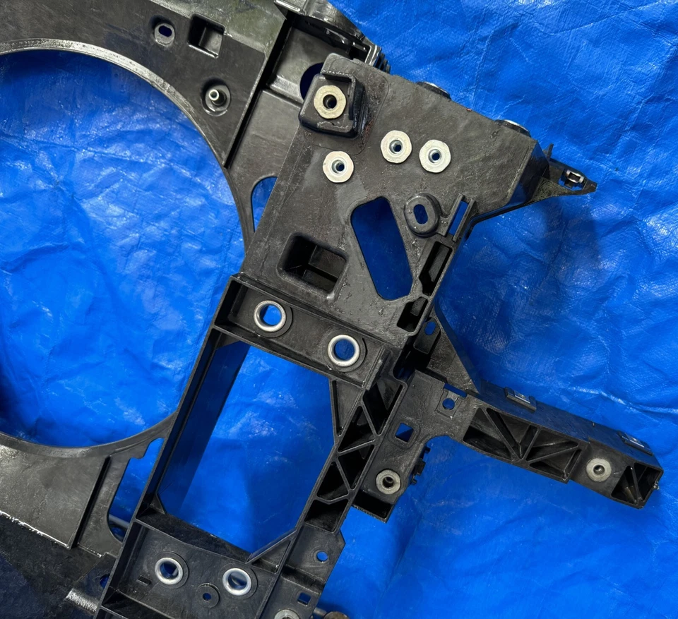 ⭐⭐ SOPORTE NÚCLEO RADIADOR INFINITI M37 M56 M35h Q70 Q70L 2011-2019 # ml3-rs550 ⭐⭐ Foto 3 de 4