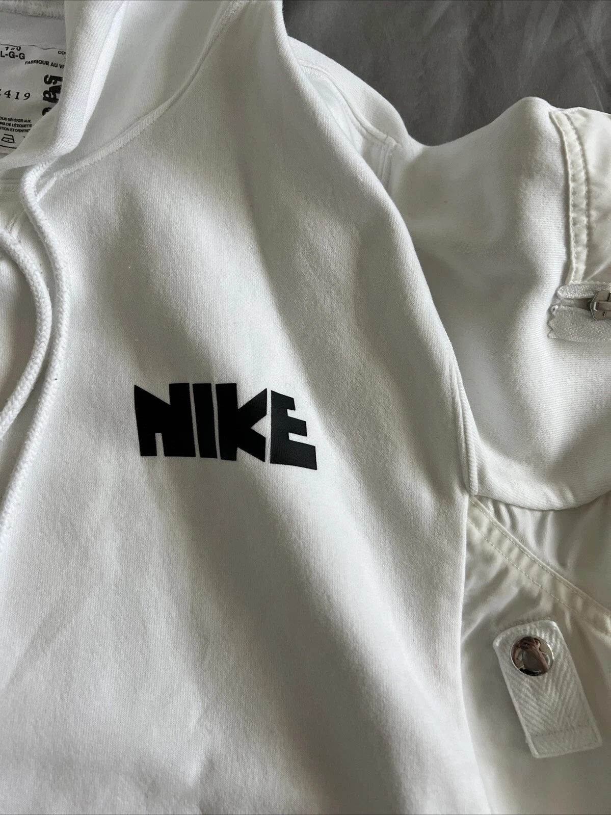 Felpa con cappuccio pullover unisex Nike x Sacai nuova di zecca bianca CW2419 100 taglia L con difetto