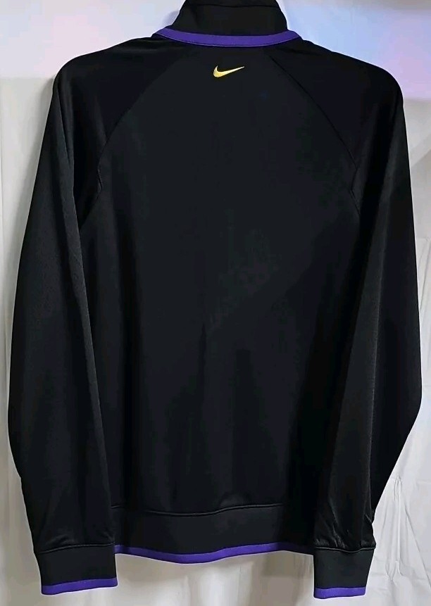 s-l1200.jpg s-l1200.jpg