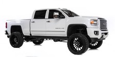 2016 GMC Sierra 2500 HD Denali 4x4 4dr Crew Cab SB