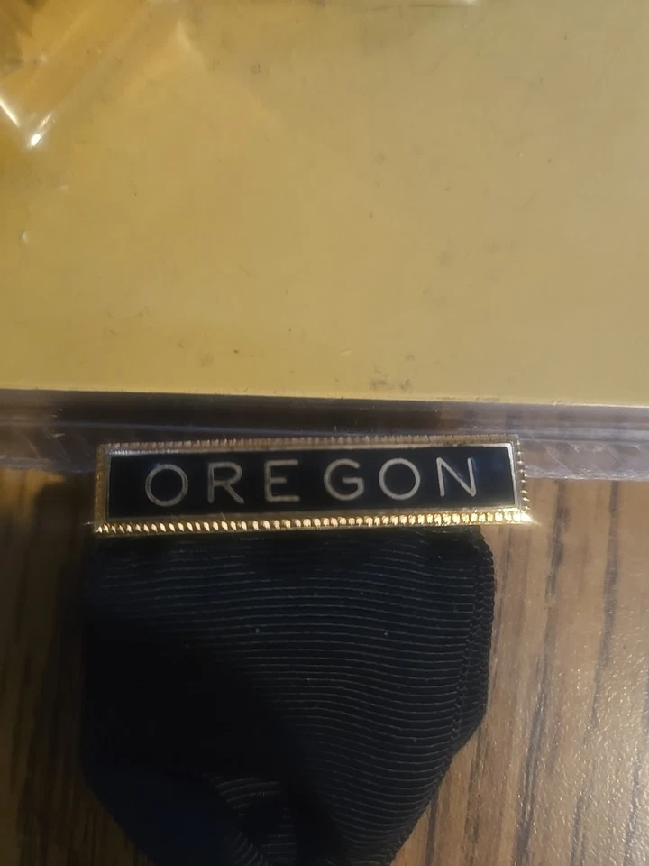 De colección Cruz Maltesa Caballeros Masónicos Templarios Francmasón Cinta Prendedor Medalla Foto 3 de 4