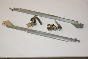 Dell Studio XPS 1647 Display Halterung/Scharniere links/rechts #2431