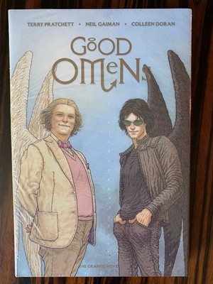 GOOD OMENS Graphic Novel & Loot Pack 1 STILL SEALED!!! Kickstarter Amazon Prime