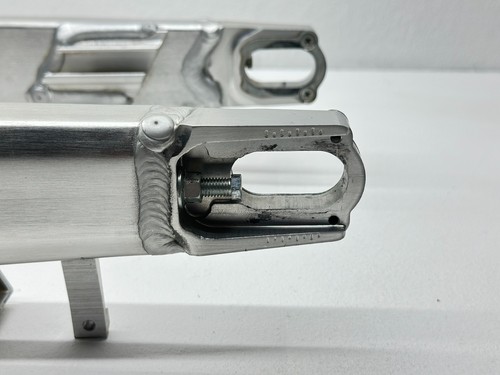 2024 Honda CRF450R Swingarm Suspension Rear Swing Arm 52200-MKE-AF0 Dirt Bike - Picture 4 of 7