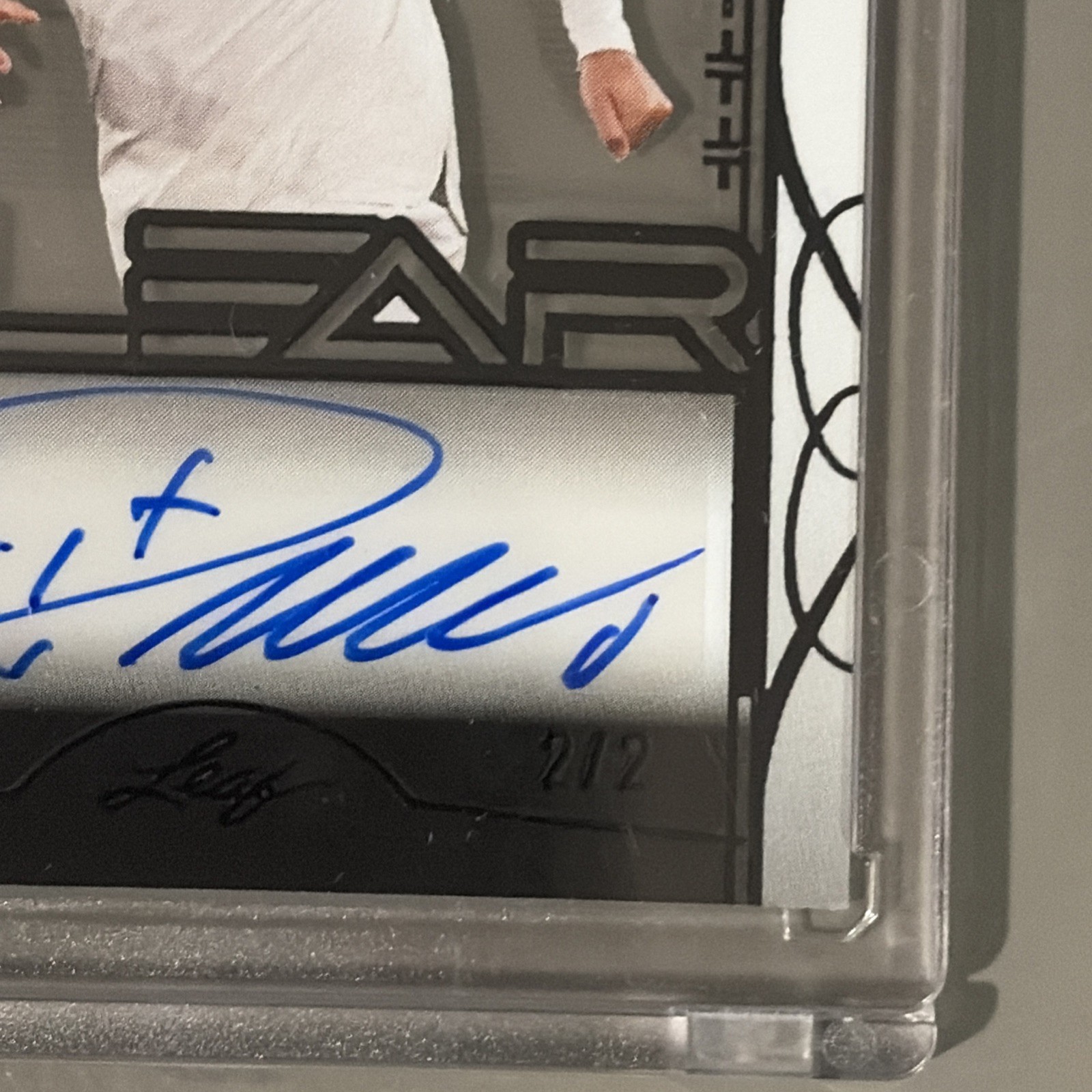 Cristiano Ronaldo Auto 2022 Leaf Trinity Soccer Clear Auto Autograph 2/2 view 2