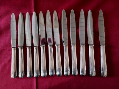 Lot De 12 Couteaux De Table Art Déco – Métal Argenté (plaqué) – Occasion