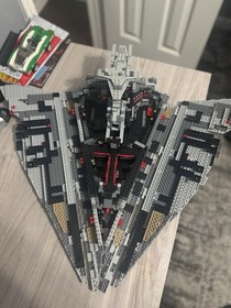 LEGO Star Wars First Order Star Destroyer 75190 Complete Set, Stormtrooper