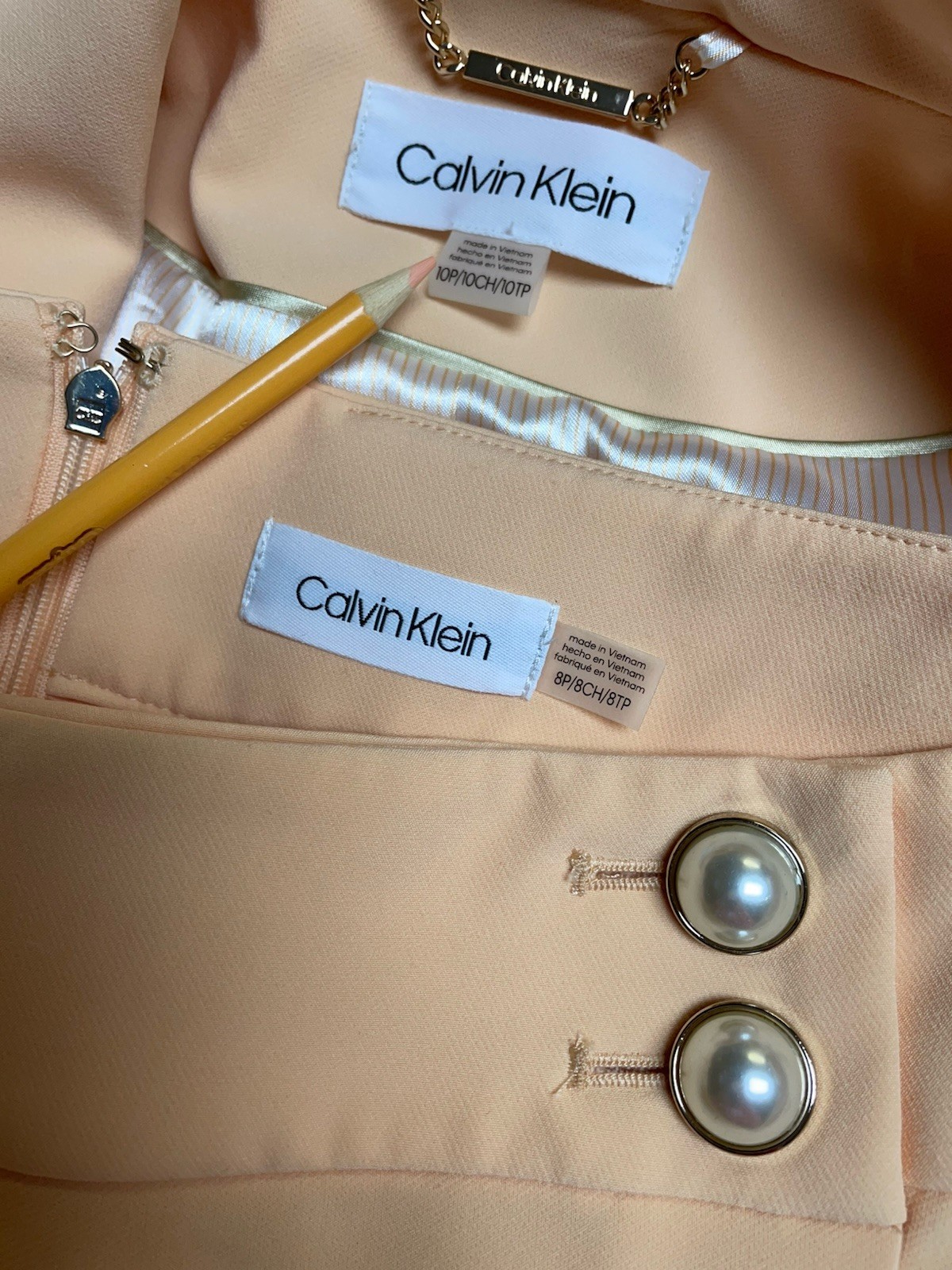 NEW Calvin Klein Skirt Suit Size Petite 10P Jacket 8P Skirt Two Piece Set Peach image 2