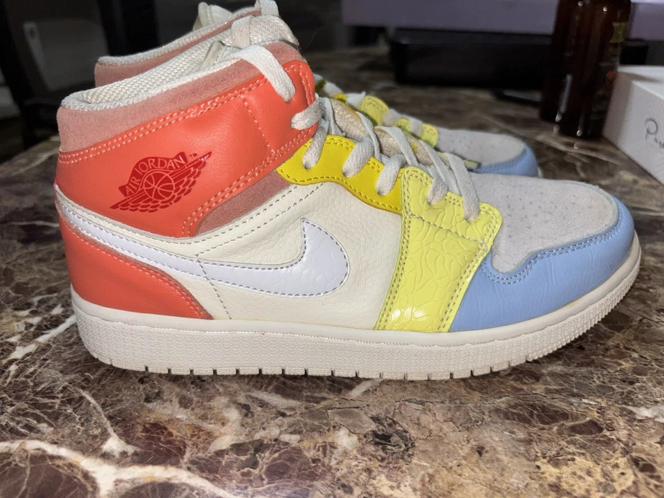 Women’s Nike Air Jordan 1 Mid - To My First Coach - Size 8 - Pre-owned - Image 3 of 4