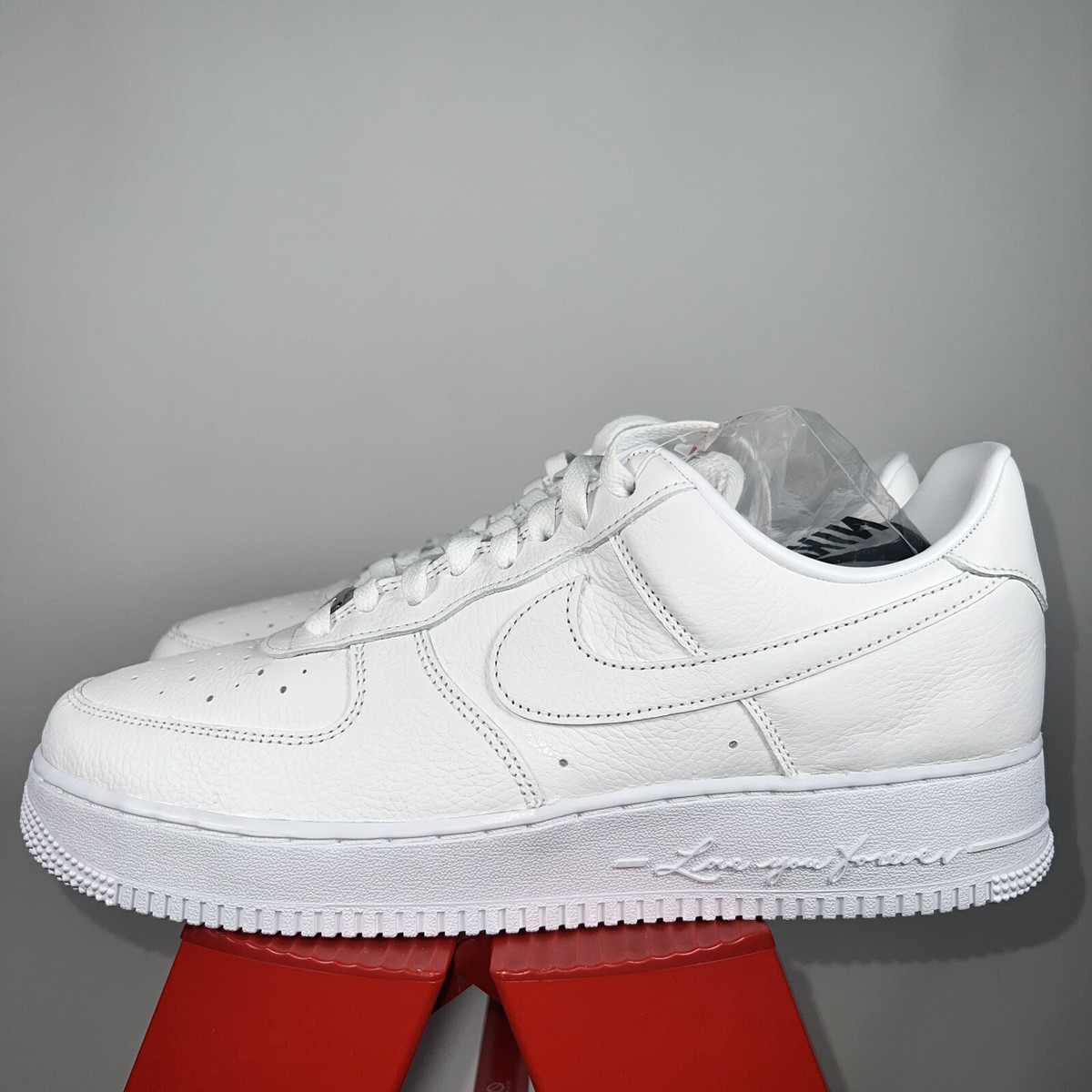 Nike Nocta Air Force 1 ホワイト Nike x NOCTA Air Force 1 in White — MAJOR
