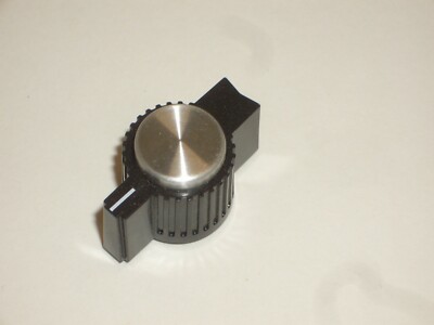 MGS KNOB-31 1.25'' FLUTED SELCTING TUNING KNOB w/ BARS AND WHITE LINE 1PC