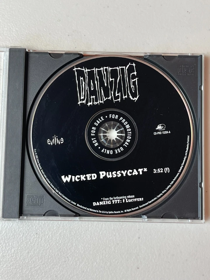 Danzig Wicked Pussycat CD 1 Track Promotional from Danzig 777 I Luciferi 2002 Foto 3 de 4