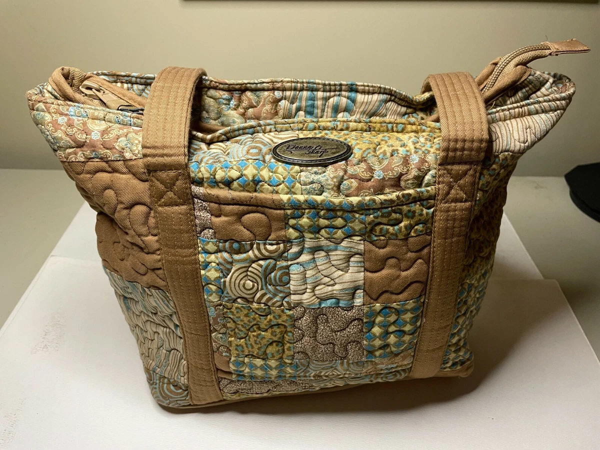 NWT Donna Sharp Abby Carnival Quilted Patchwork Tote Purse Shoulder Bag.