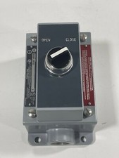 New Allen Bradley 800H-R2HG7 Selector Switch Station 2 Position Open-Close