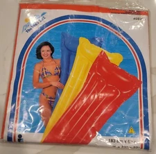 Intex The Wet Set Yellow Inflatable 1999 Pool Float Lounger 72"x 27" New NOS