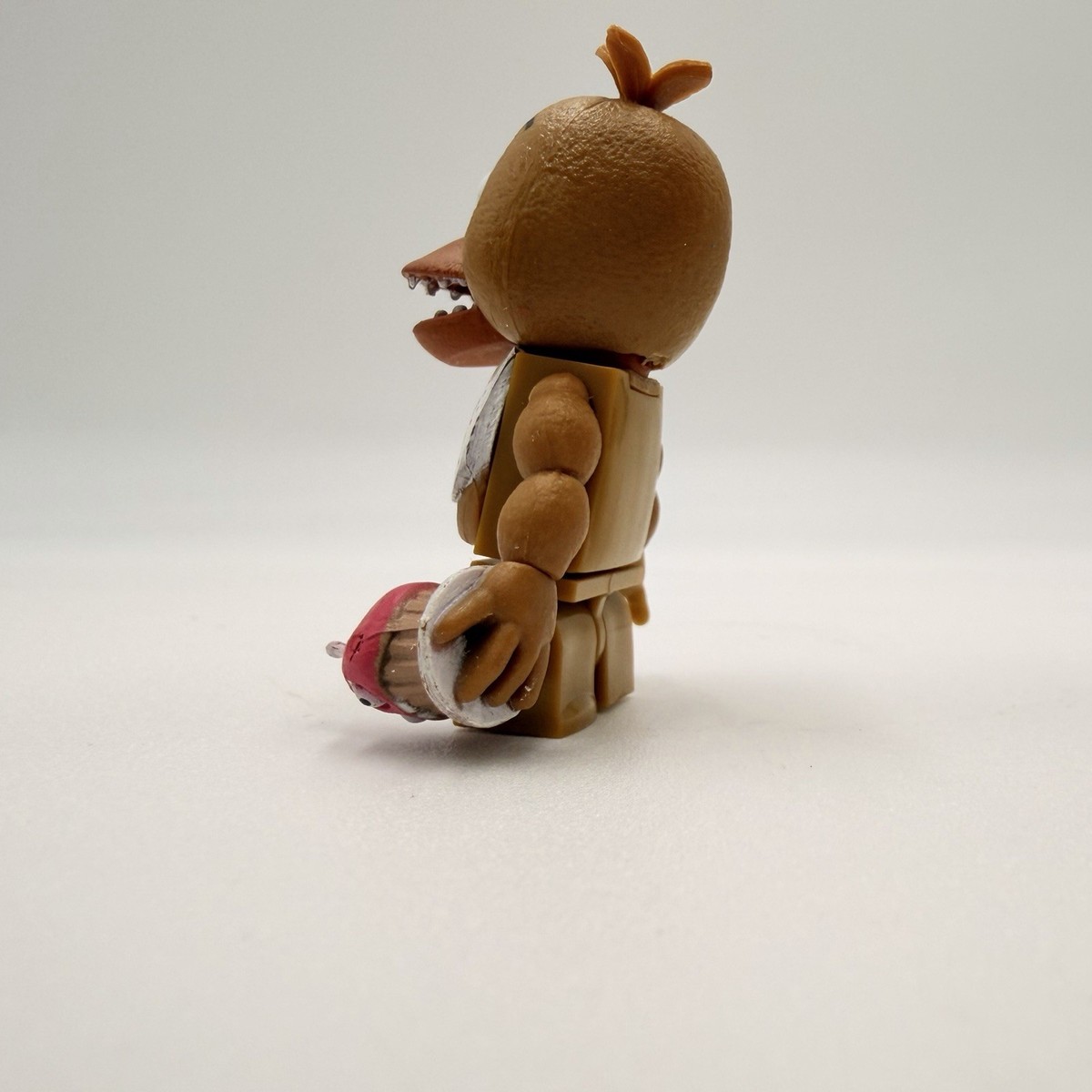 McFarlane Five Nights At Freddy's FNAF Withered Chica Mini Figure