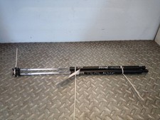 Verin de hayon / de capot Lexus IS