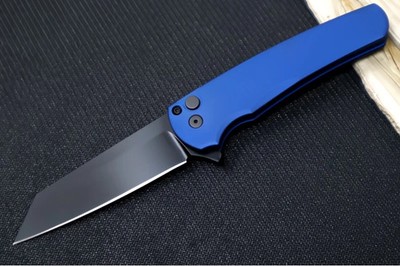 Pro Tech Malibu - Reverse Tanto / Black DLC / Magnacut / Blue Aluminum Handle