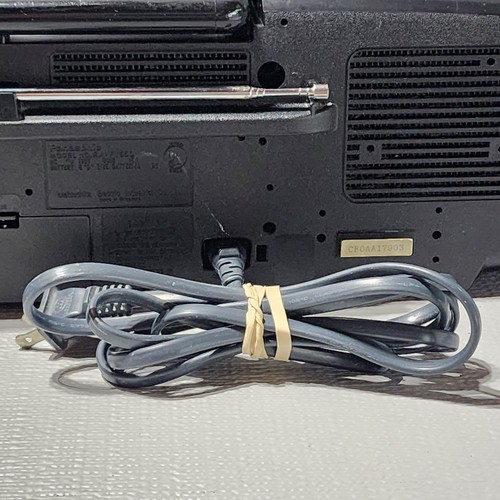 Panasonic RX-FT550 XBS Extra Bass Boombox Dual Cassette Recorder Radio TESTED! - Picture 18 of 22