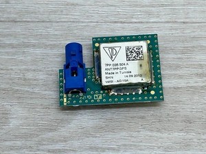 PORSCHE CAYENNE 92A Antennenverstärker  7PP035504A 4.80 Petrol 368kw 31415681