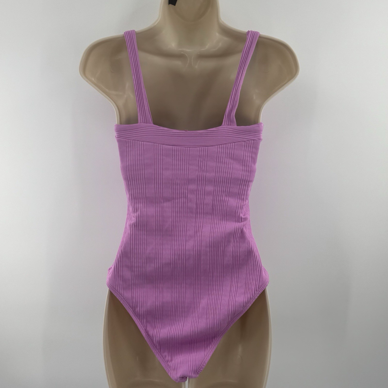 L*Space Structured Ribbed One Piece Swimsuit Size… - image 5