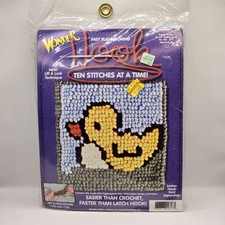 Wonder Fast Rug Hooking Ten Stitches At A Time Dandy Duckie Like Latch Hook 8x8