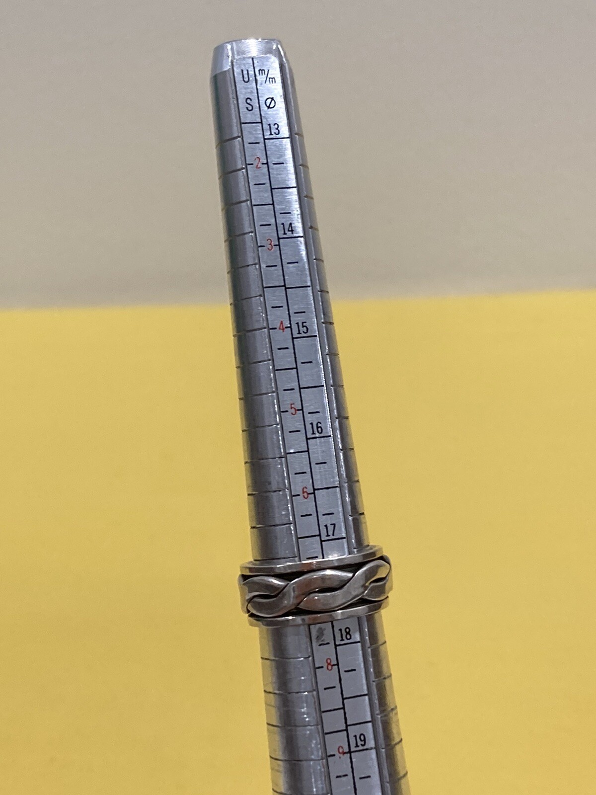 Vintage SIGNED Geometric Wavy Pattern SPINNER Ste… - image 9