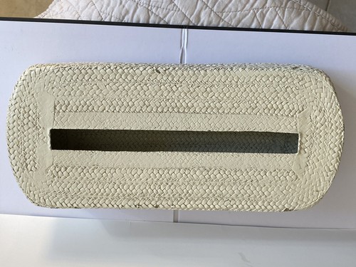 Vintage White Wicker 2 Piece Tissue Box - Picture 9 of 13