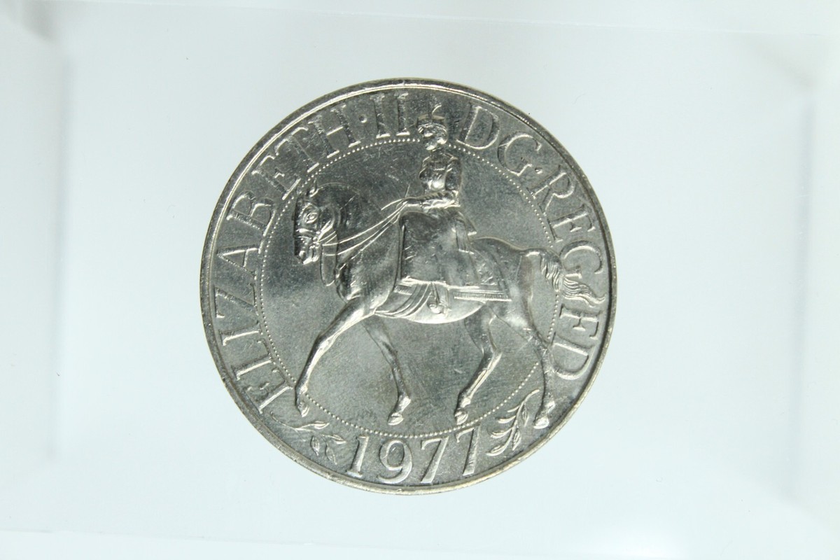 1952-1977 HER MAJESTY QUEEN ELIZABETH II SILVER JUBILEE