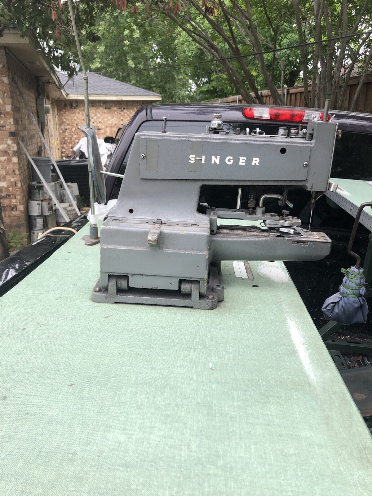 Button Machine - image 3