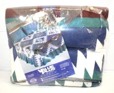 NOS NEW SEALED! Vintage Beacon CAMP BLANKET Aztec Southwest USA made! 72" x 90"