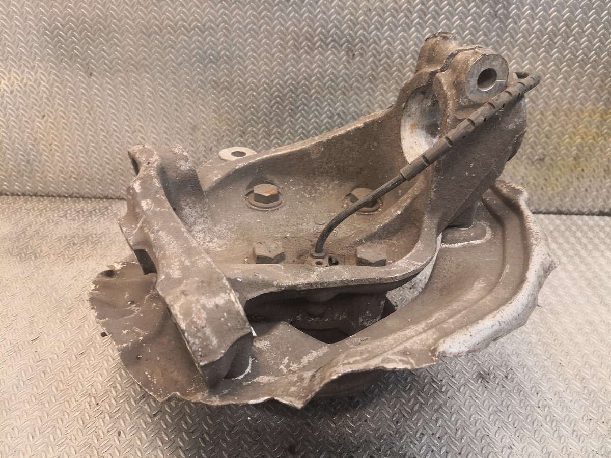 パーツ BMW E90 E91 BMW 3 E90 E91 320 I Vorne Links Radnabe Spindel 6764443 | eBay