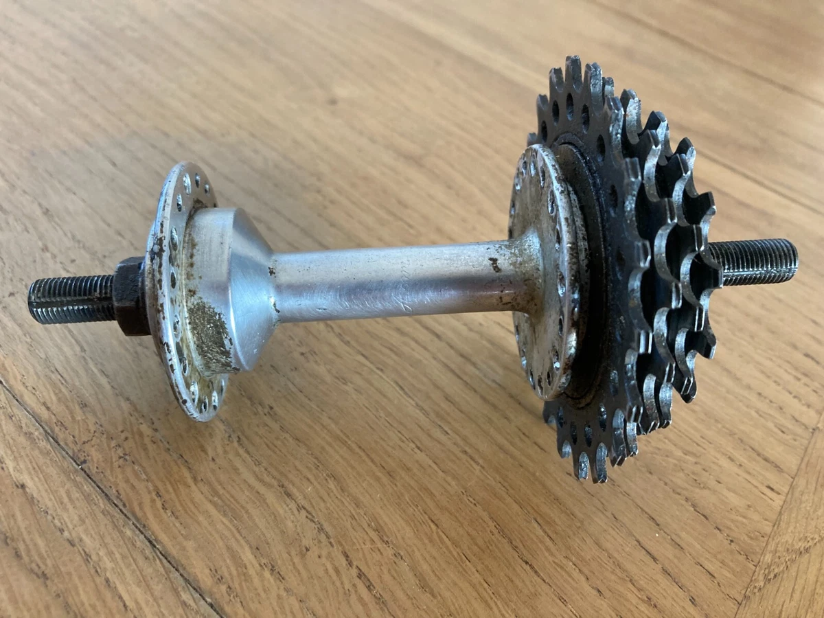 roue libre atom 5 vitesses 1960's (no peugeot randonneur vélo
