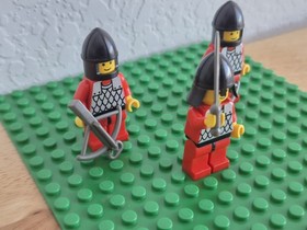 3x Lego 6059 Classic Castle Black Monarch Archer Crossbow Sword Minifigure Vtg