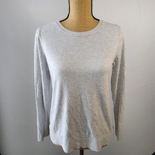 LOFT Gray Marled V-Neck Sweater Women's Size Medium Soft Knit Long Sleeve
