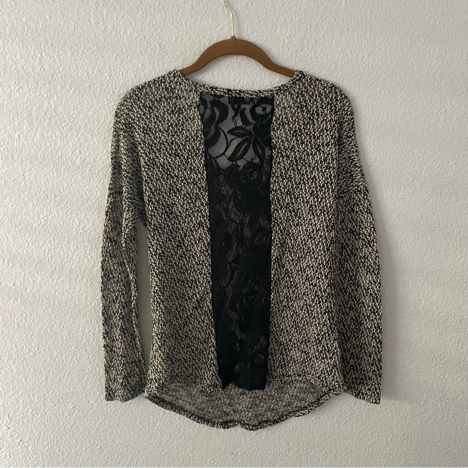 Black & Cream Lightweight Sweater with Lace - image 3