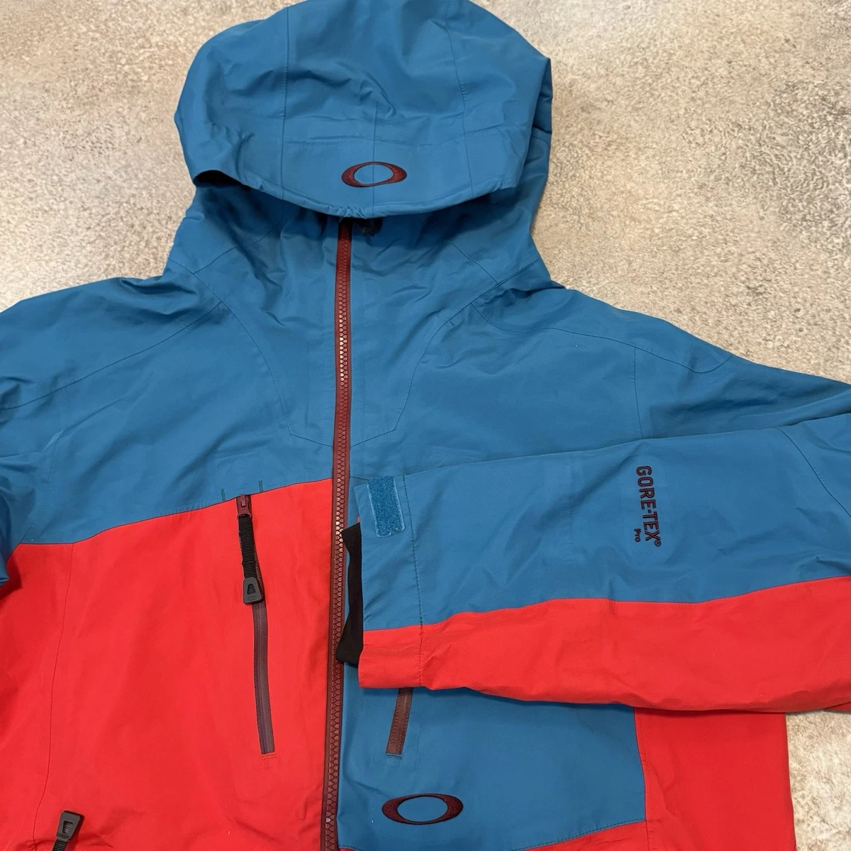 Oakley Men Winter Sports Coats, Jackets & Vests for sale - eBay