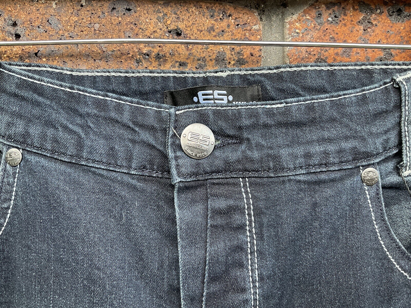Picture 5 of 22