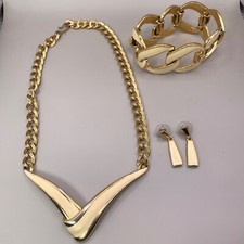 Vintage Monet Necklace Cream Enamel Gold Tone Chain Bracelet Napier Earrings Lot