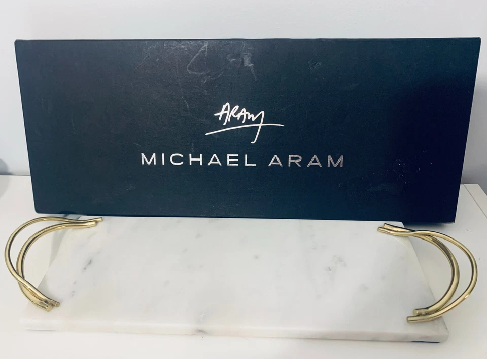 TABLA DE QUESO PEQUEÑA DE MÁRMOL MICHAEL ARAM CALA LILY / SIN ESPARCIDOR NUEVA 123220 Foto 2 de 4